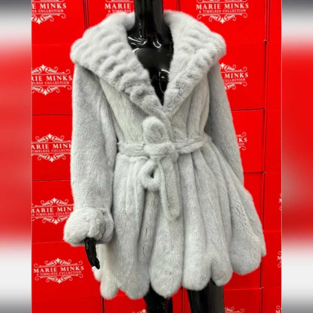 Marie's Minks Women's White Fur Coat